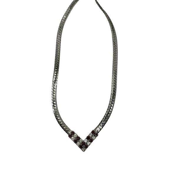 Silver Tone Flat Chain Arrow Pendent Rhinestone Amethyst Necklace - Picture 2 of 6